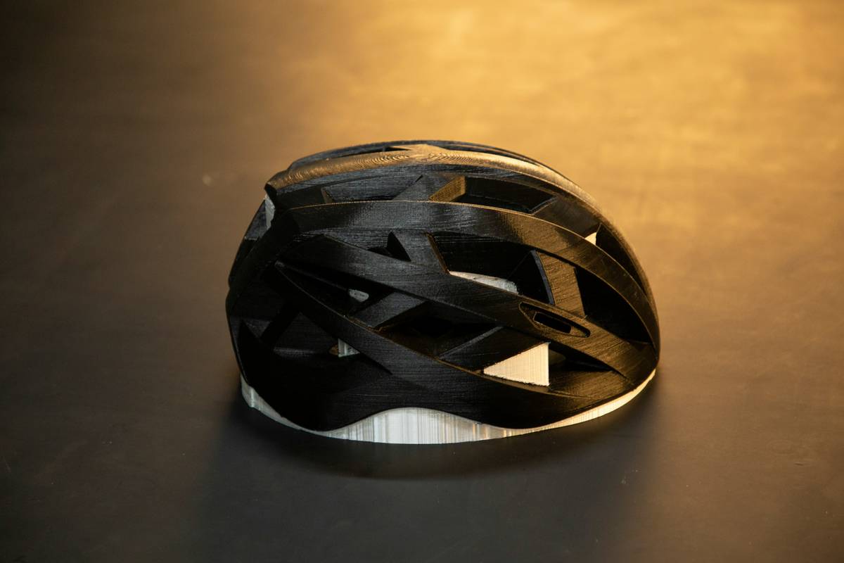 Lightweight Helmet Models That Actually Survive Real Climbing